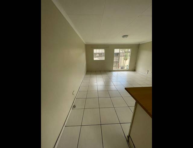 2 BEDROOM APARTMENT FOR SALE IN RAVENSWOOD